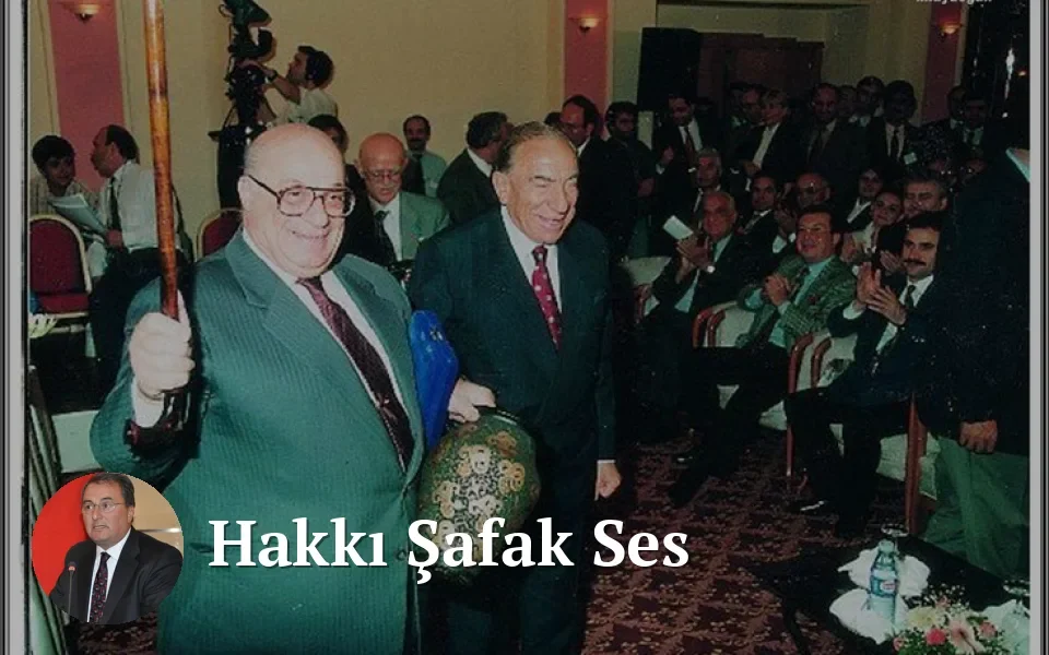 DENKTAŞ’IN AZİZ HATIRASINA HÜRMETEN Rauf Denktaş'ın Aziz Hatırasına Hürmeten