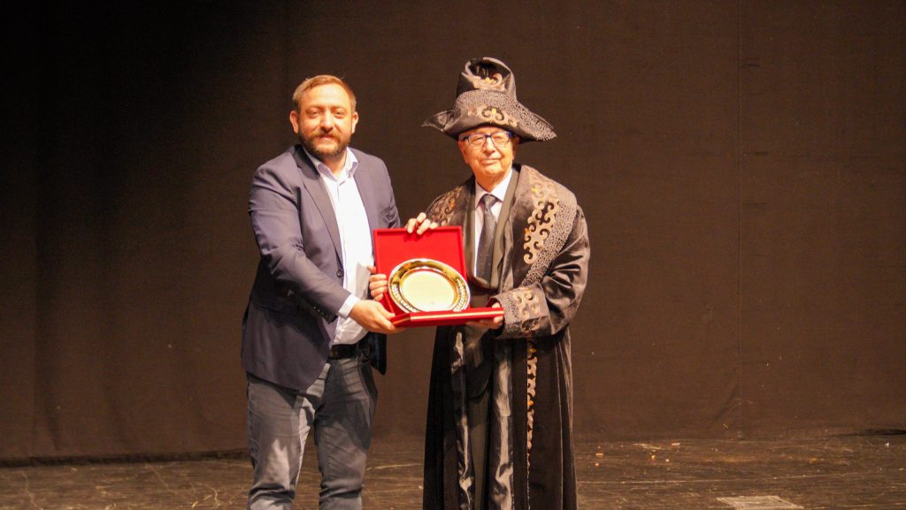 YAZAR HASAN KALLİMCİ'YE VEFA GECESİ: DENİZLİ'NİN DEDE KORKUT'U